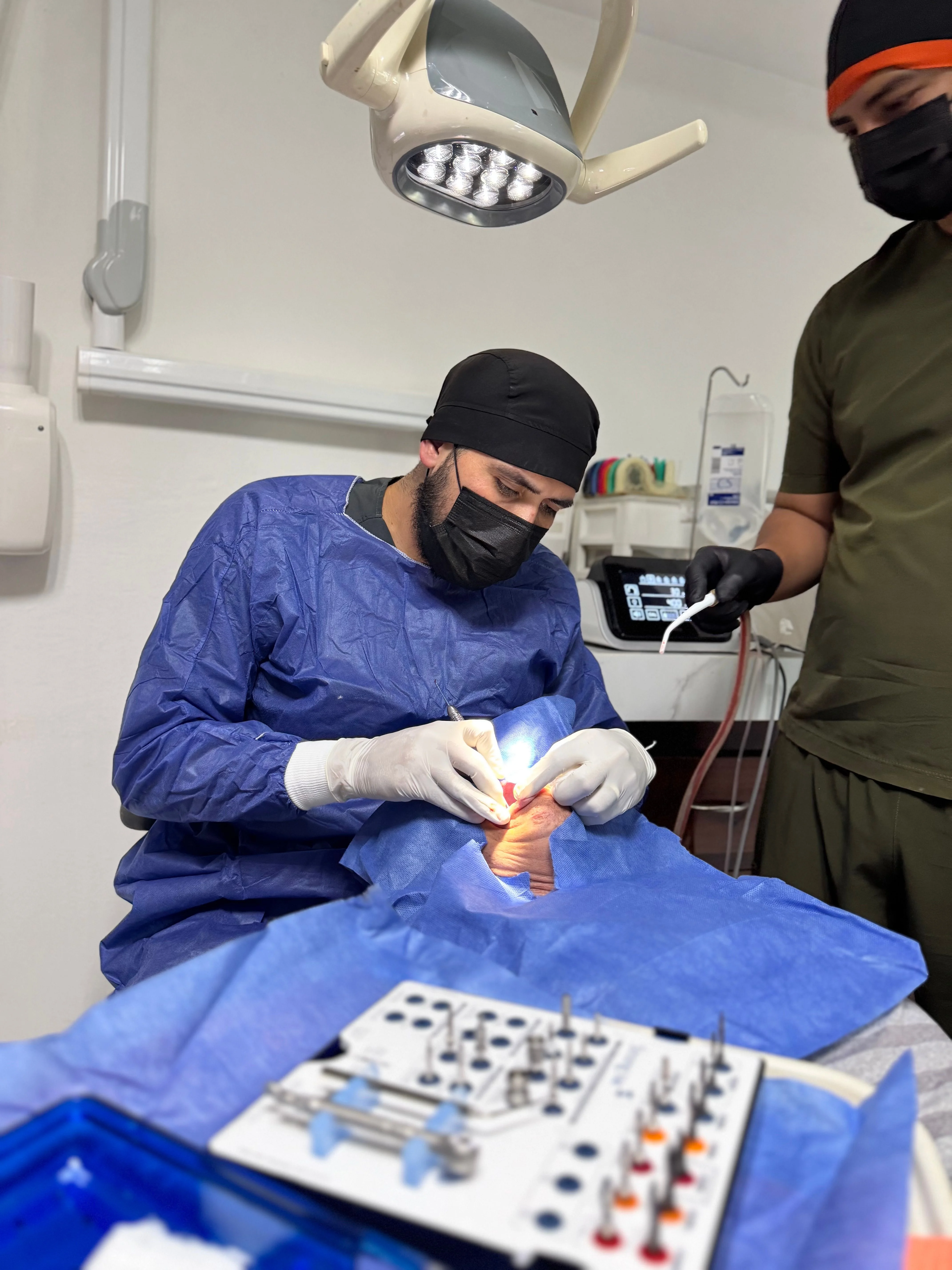 Tecnología de laboratorio dental in-house para carillas en Odontic